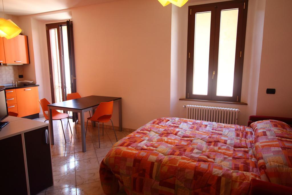 Como Borghi Studio Lake Como Δωμάτιο φωτογραφία